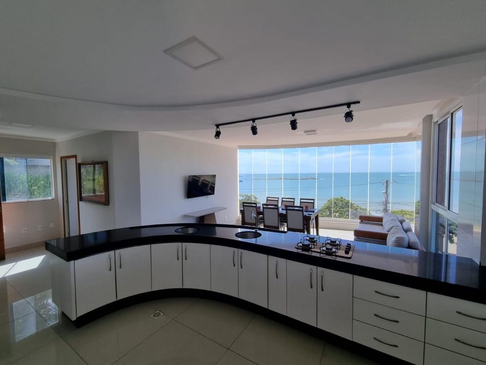 Natural landscape, TV and multimedia, Kitchen or kitchenette, Living room, Seating area, Dining area