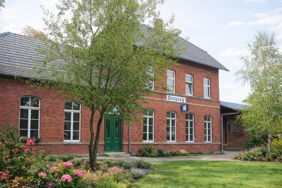 Property building, Garden view