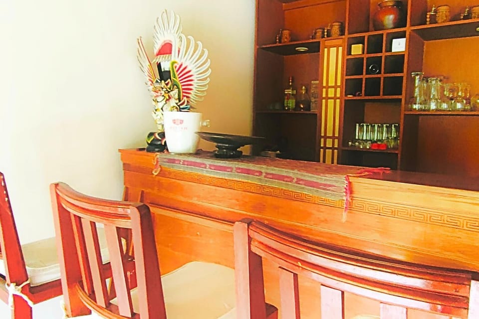Lounge or bar