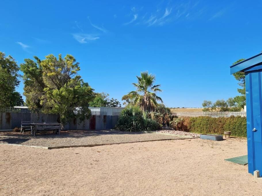 Lil Blue Beach House House in Port Hughes