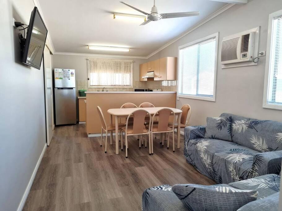 Reel Relaxation House in South Australia