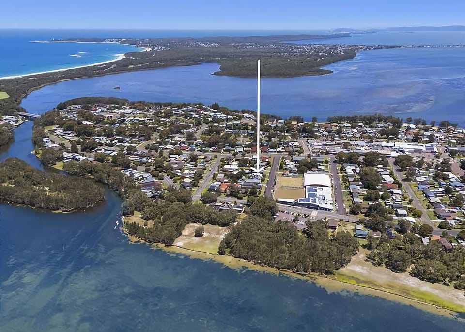 Frangipani Hideaway House in Central Coast
