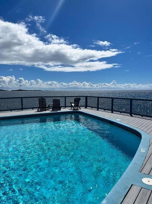 Pool view, Sea view, Swimming pool, sunbed