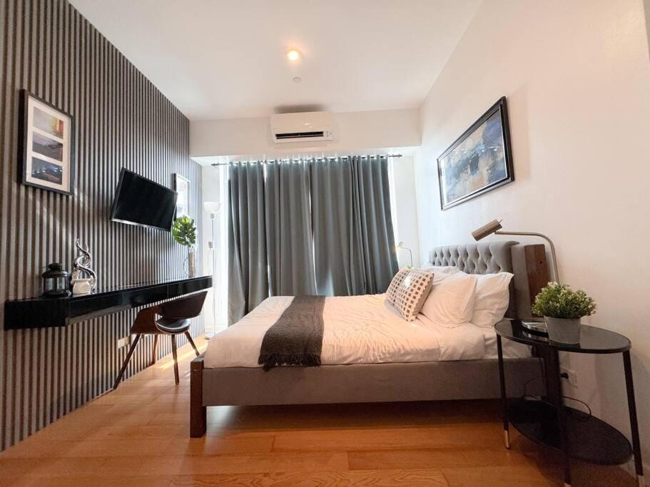 Stars & Sunsets Sky Views 1br Iguazu Tower Apartment in Mandaluyong