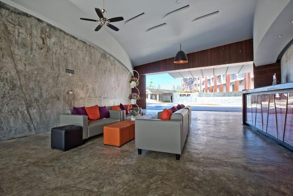 Indoor Pool 2 Bed Walk to Beach House in Ko Samui