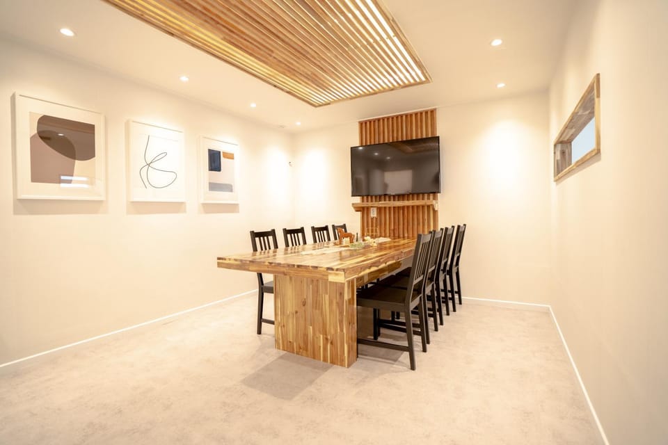 Soul of Seoul 6 Hongdae 5BR & 4Bath, elevator, Free wifi Apartment in Seoul