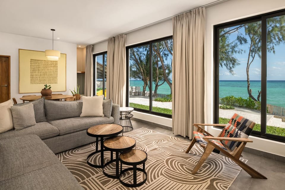 Living room, Sea view