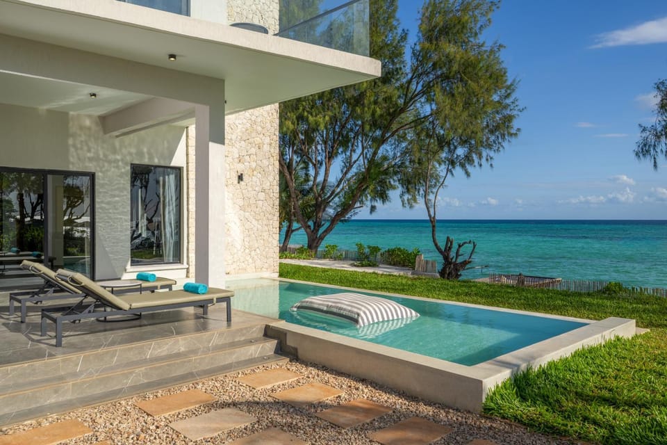 Sea view, Swimming pool