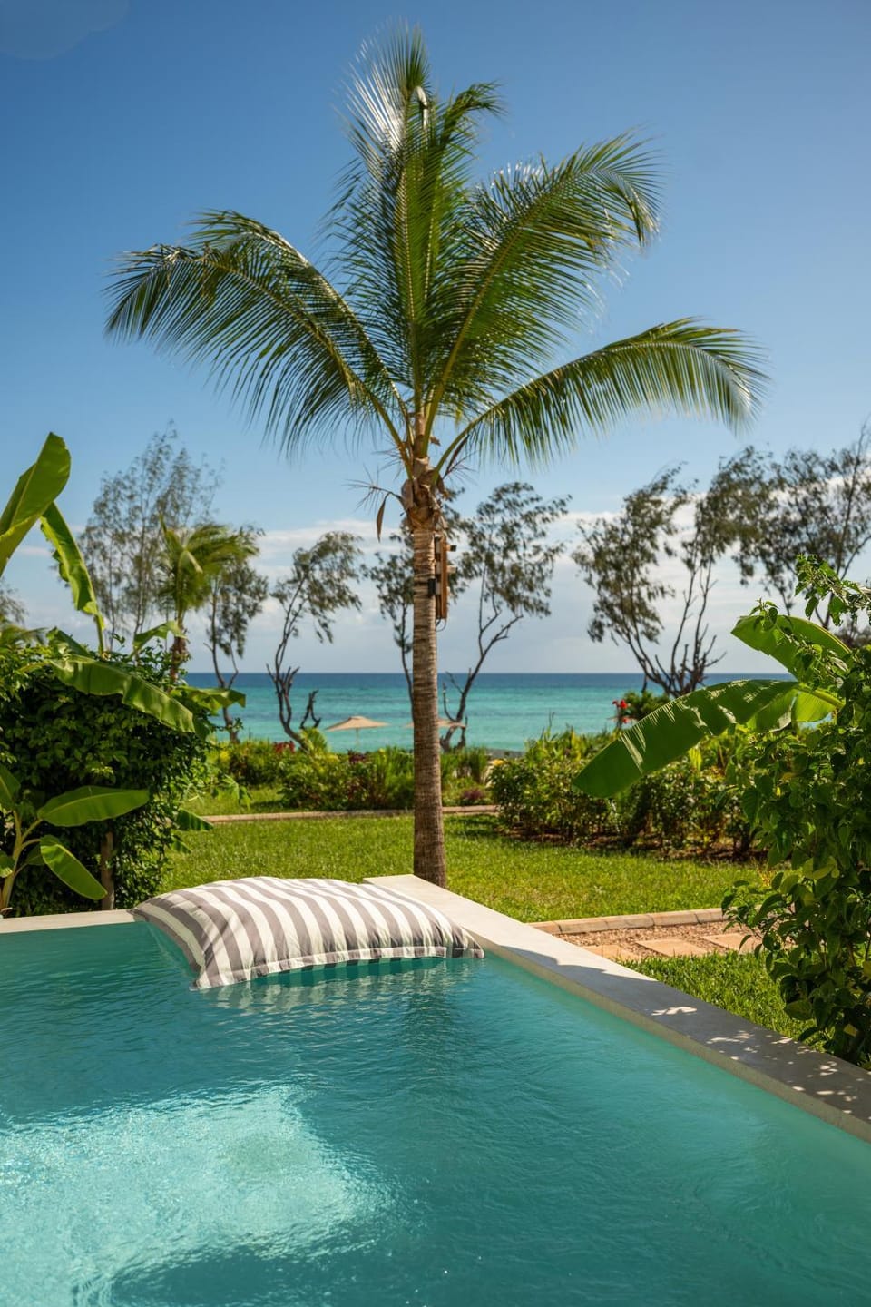 Sea view, Swimming pool