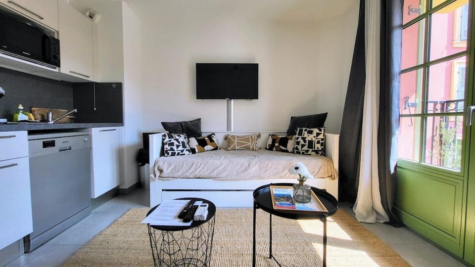 WeHost - Studio Flamingo Apartment in Nice
