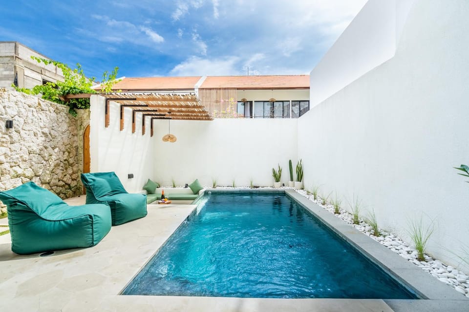 Patio, Day, Natural landscape, Seating area, Pool view, Swimming pool, sunbed