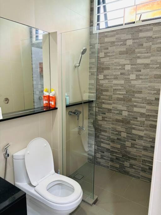 Kuantan Bungalow PS4 16 Pax Kids Pool Villa in Pahang, Malaysia