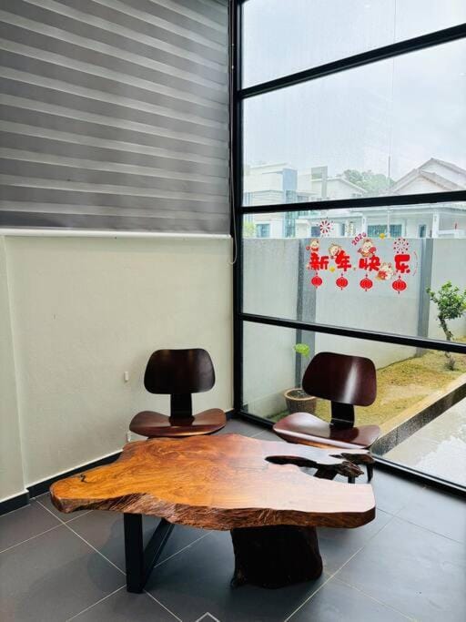 Kuantan Bungalow PS4 16 Pax Kids Pool Villa in Pahang, Malaysia