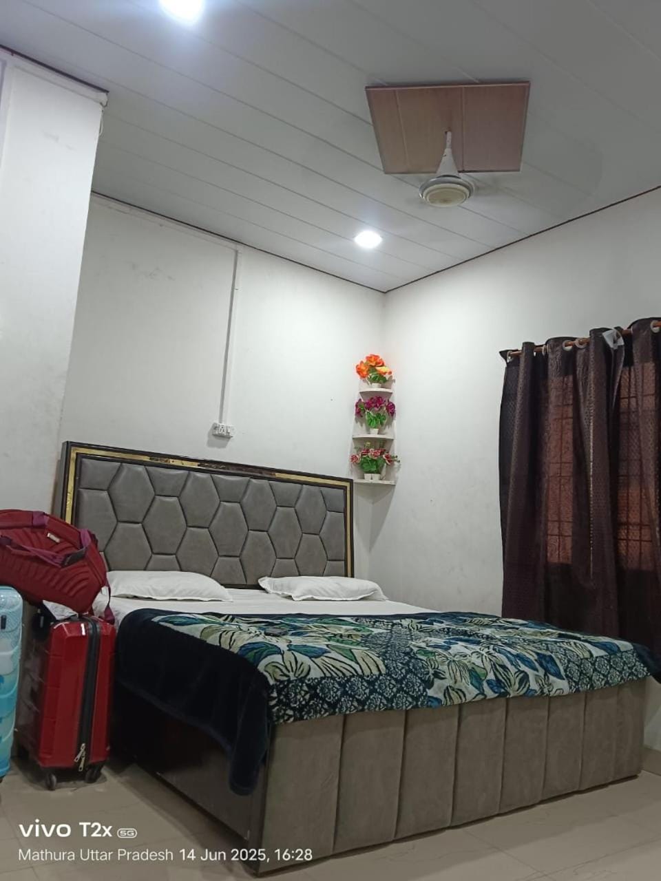 Hari Krishnam Residency Bed and Breakfast in Uttar Pradesh