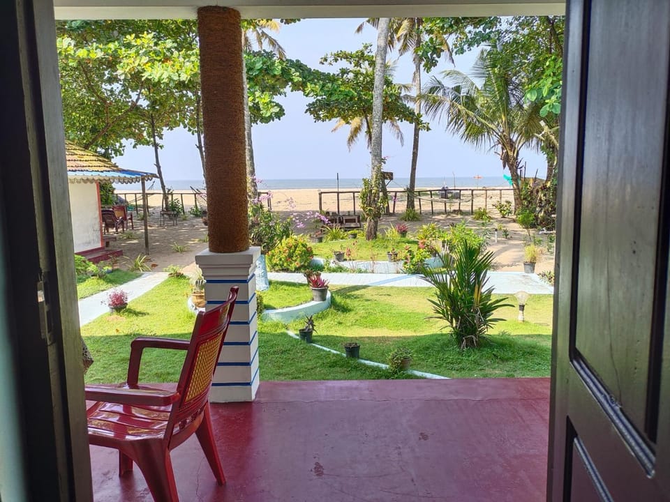 Day, View (from property/room), Garden view