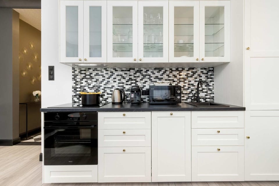 Kitchen or kitchenette, stove