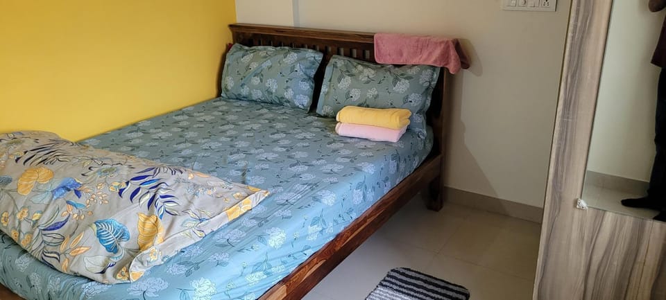 HRBR Enclave one BHK with fully furnished Apartment in Bengaluru