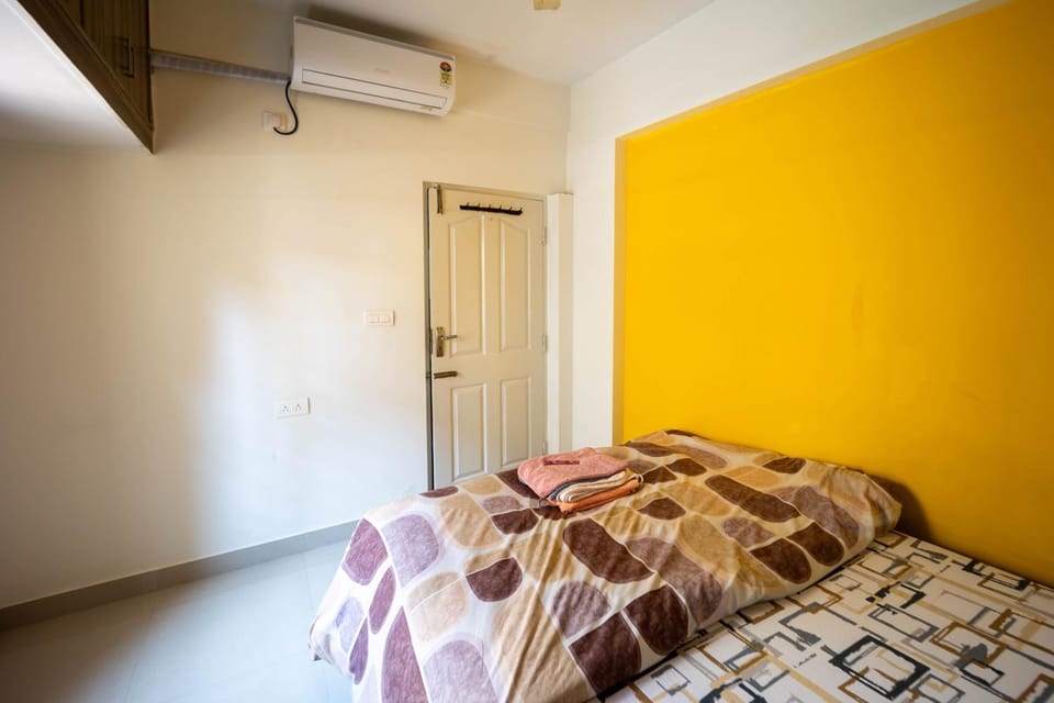 HRBR Enclave one BHK with fully furnished Apartment in Bengaluru