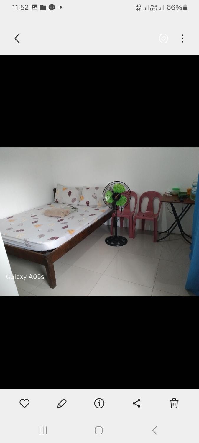 Francis Home Stay Port Barton bonifacio street Bed and Breakfast in San Vicente