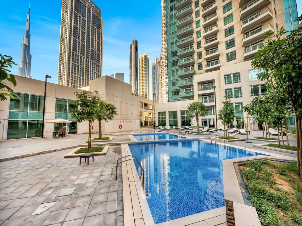 Landmark view, Pool view, Swimming pool