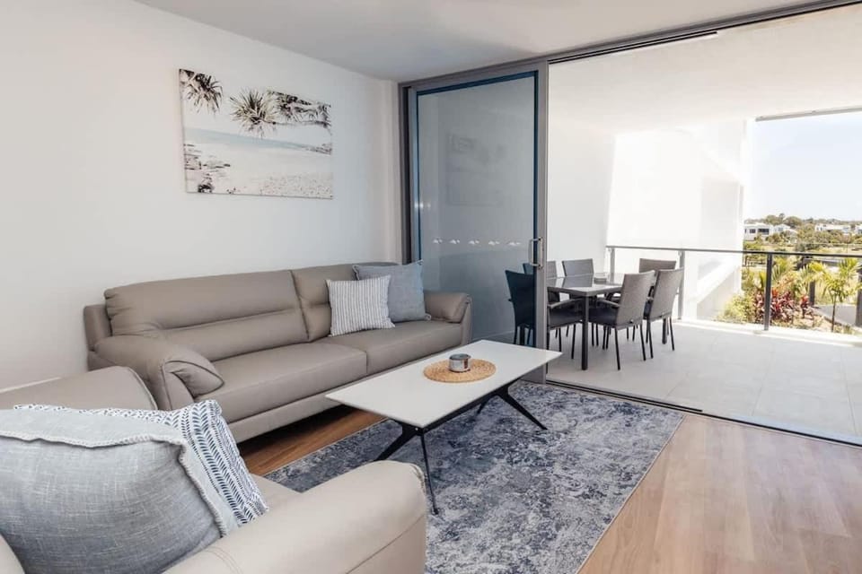 Azzure Bliss at Bokarina Beach Apartment in Sunshine Coast