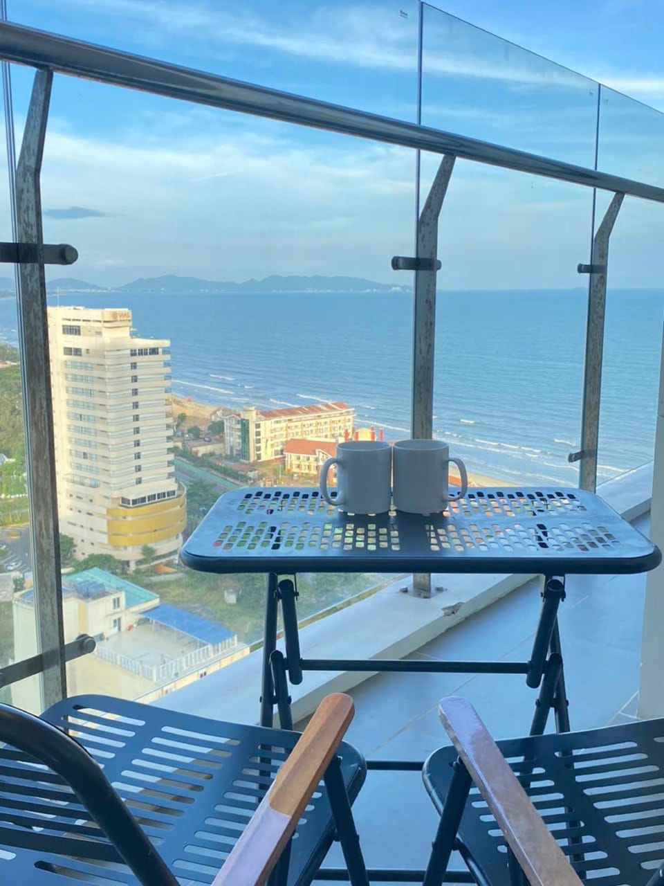 Day, Natural landscape, View (from property/room), Balcony/Terrace, Balcony/Terrace, Dining area, Sea view
