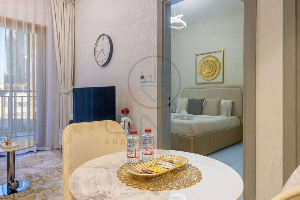Cozy One Bedroom Apartment in Zada Tower Apartment in Dubai