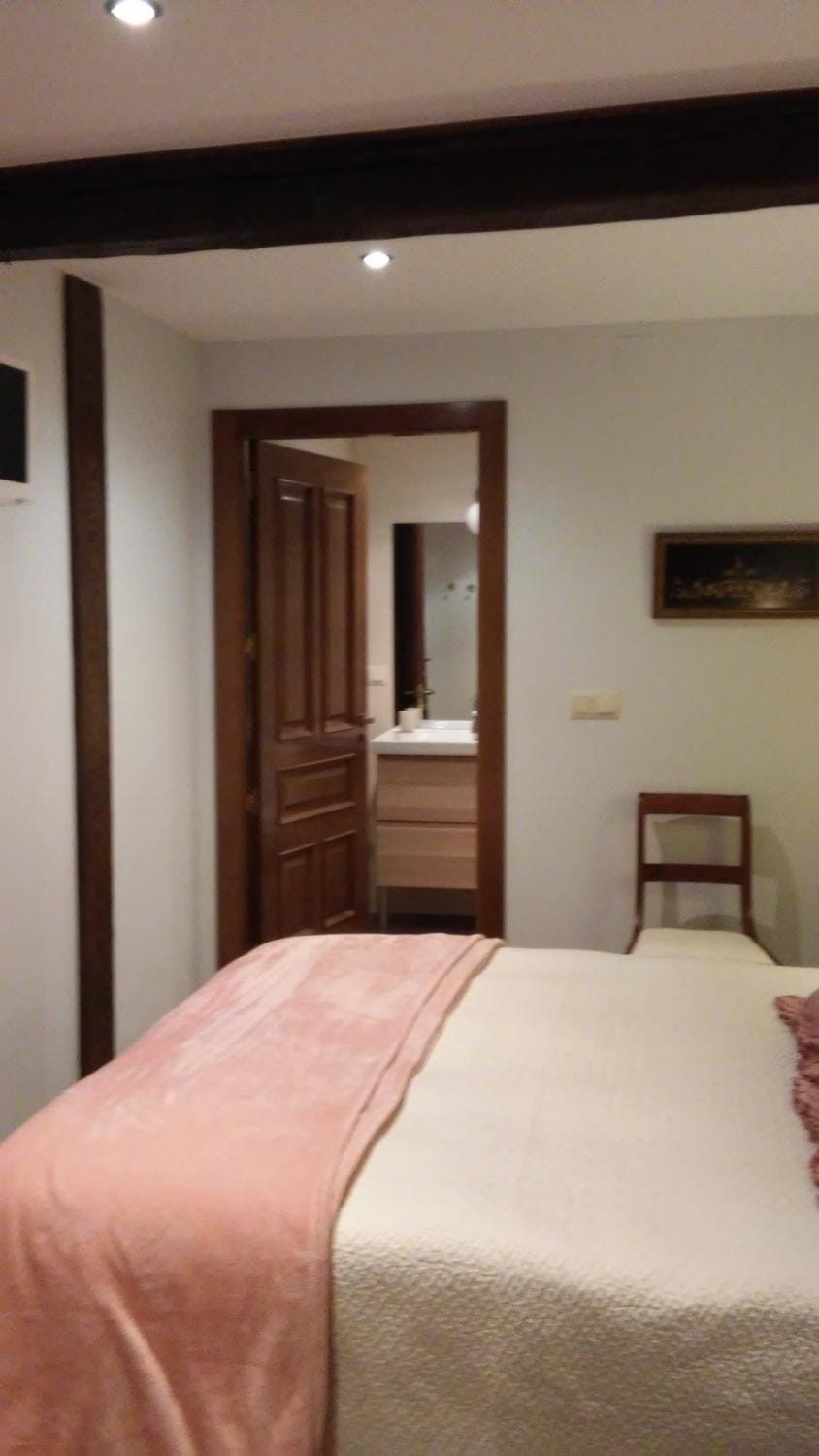 Kapel Etxea Bed and Breakfast in Navarre