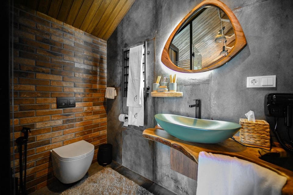 Bathroom, Bath