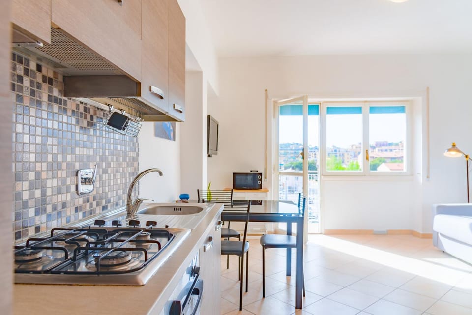 Kitchen or kitchenette, Living room, Photo of the whole room, Dining area