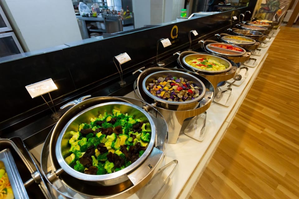 Food and drinks, Food, Buffet breakfast