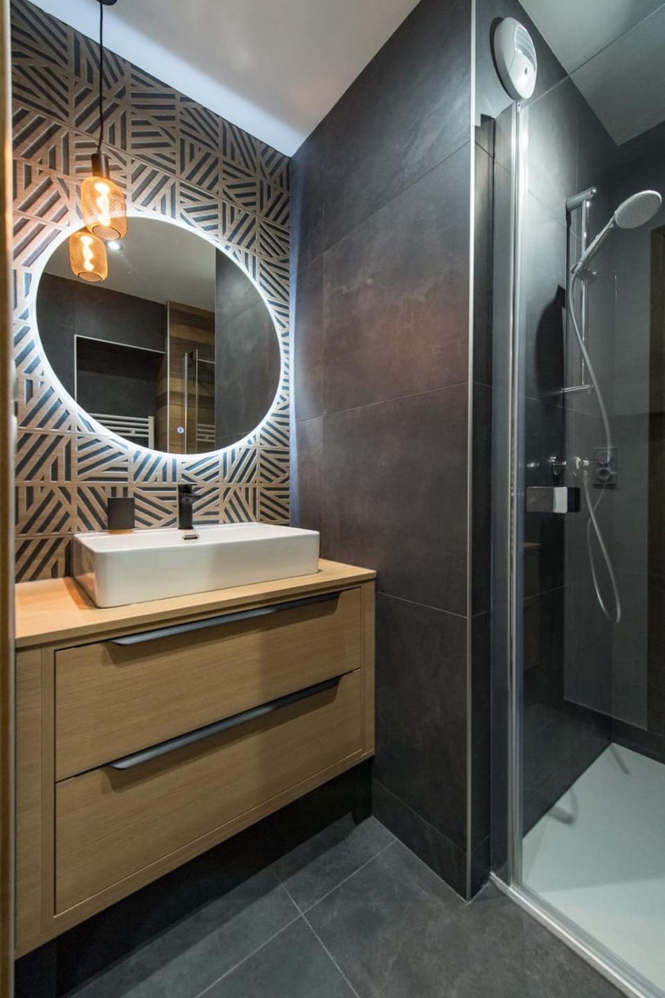 Shower, Bathroom