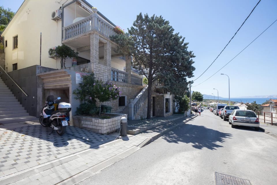 Apartments Matia Apartment in Lika-Senj County