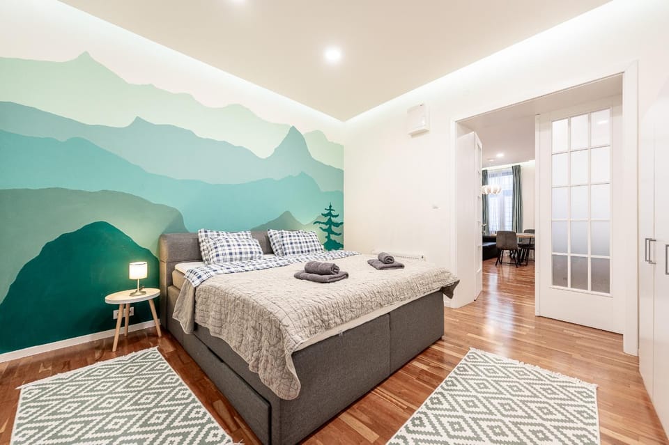 Bed, Photo of the whole room, Bedroom, towels, wardrobe