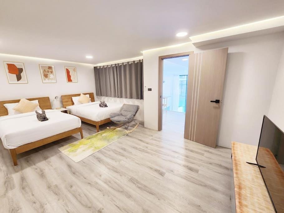 Pool Access Massive Townhouse House in Ko Samui