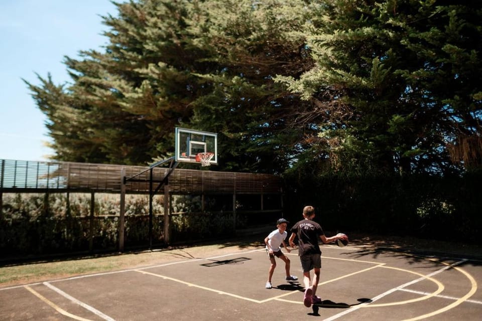 Port Fairy Holiday Park Campground/ 
RV Resort in Port Fairy