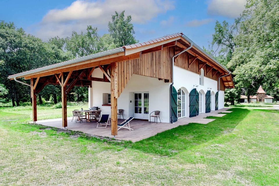 Property building, Patio