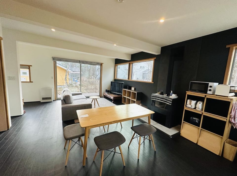 Hakuba Cottage ICHIZAEMON by Jade Group House in Hakuba