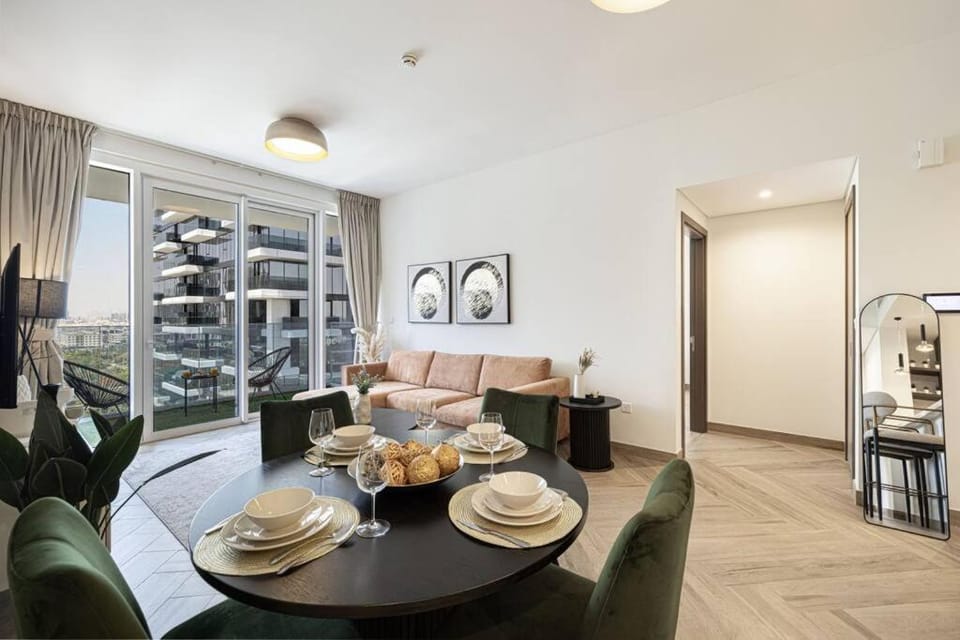 Chic 2 Bed Near Trade Centre with 5 Star Amenities Apartment in Dubai