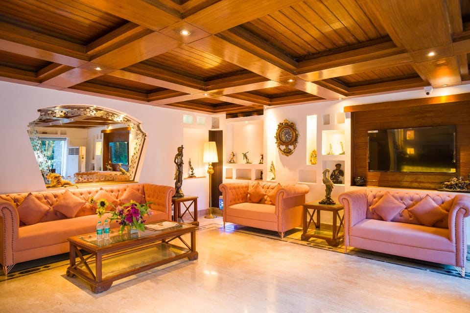 Living room, Seating area