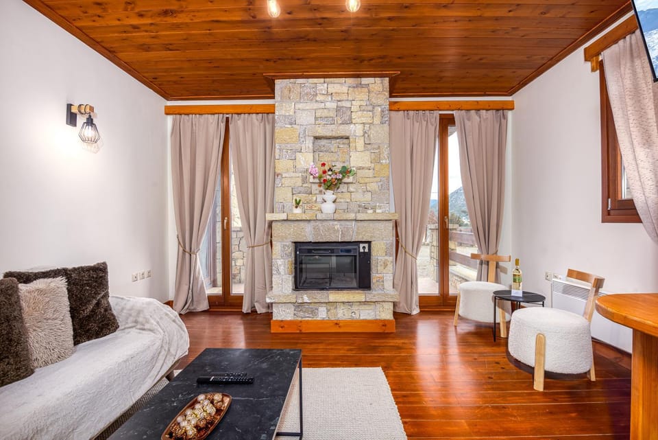 Living room, Photo of the whole room, Seating area