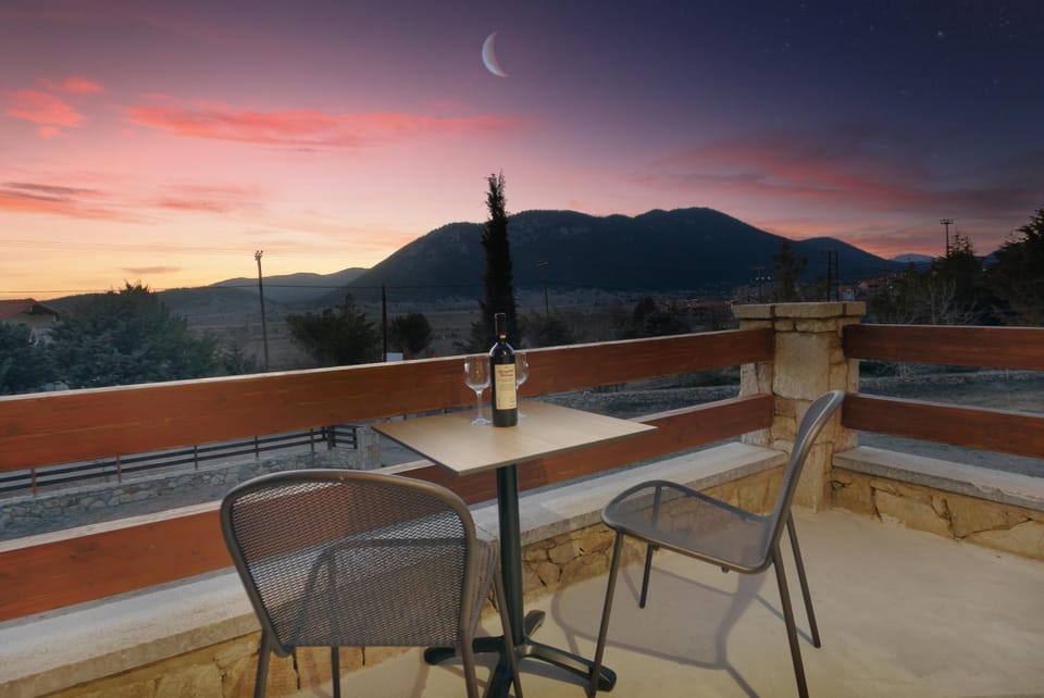 View (from property/room), Balcony/Terrace, Mountain view, Mountain view