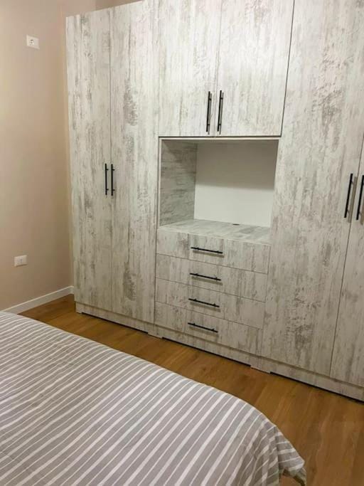 DRITA 2 Cozy Modern Apartment Fier Apartment in Europe