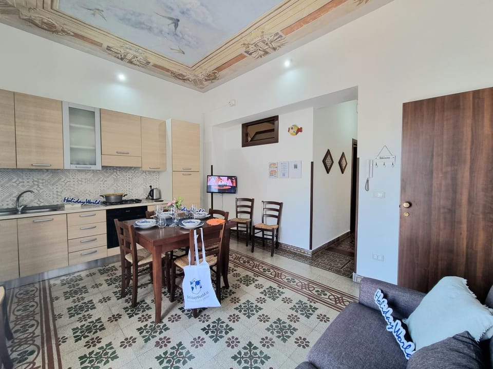 TV and multimedia, Kitchen or kitchenette, Living room, Dining area, oven, stove