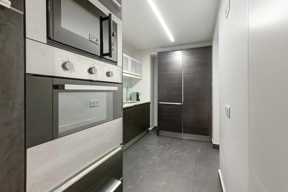 Kitchen or kitchenette, Living room