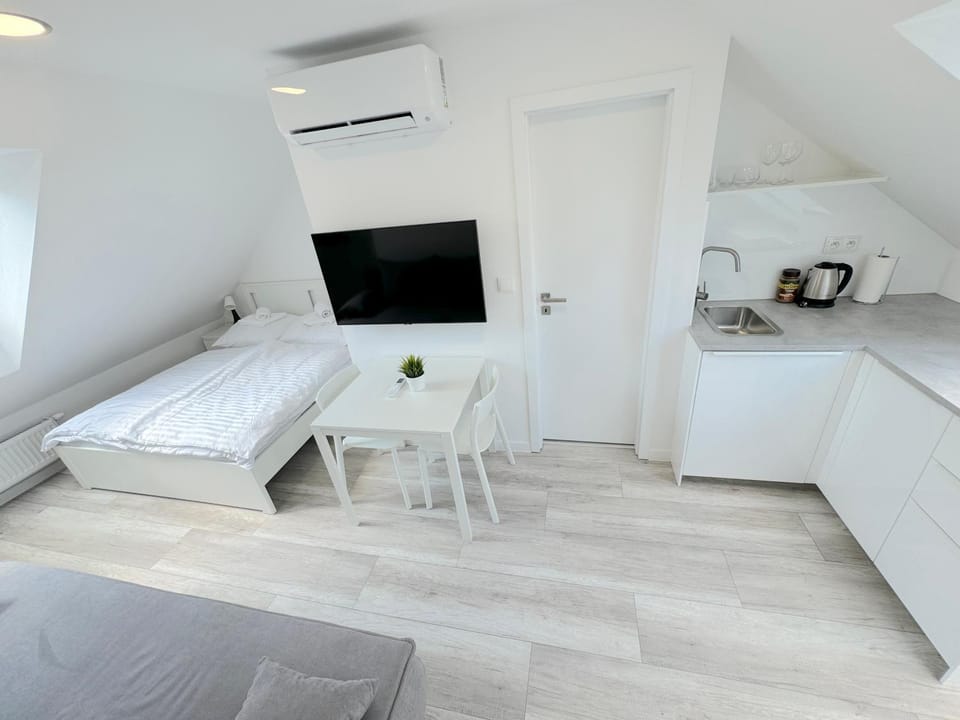 Krásny byt - apartmán 3 v blízkosti centra Apartment in Bratislava