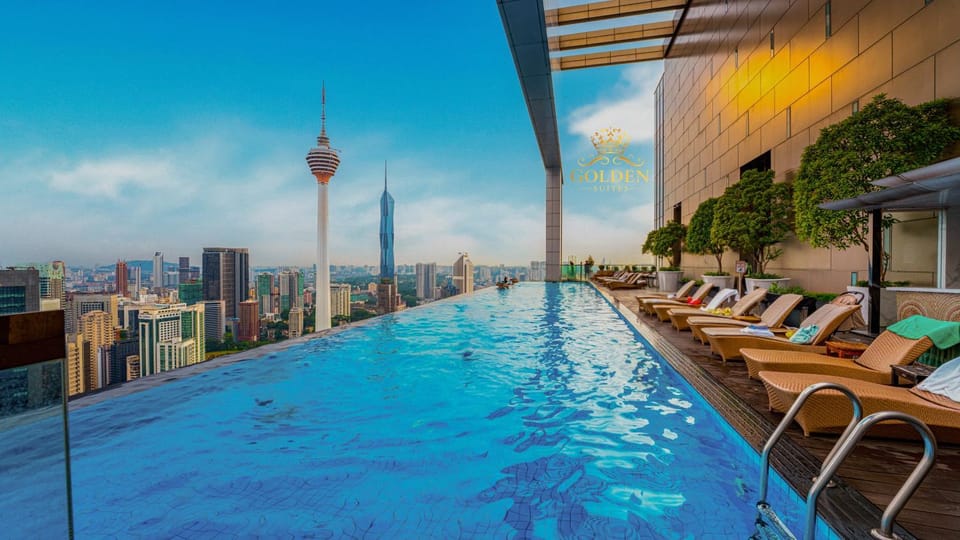Day, View (from property/room), Balcony/Terrace, City view, Landmark view, Pool view, Swimming pool, Swimming pool, sunbed