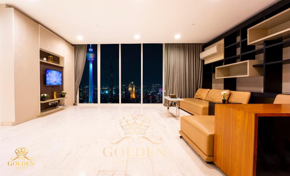 TV and multimedia, View (from property/room), Living room, Seating area, Landmark view, Landmark view