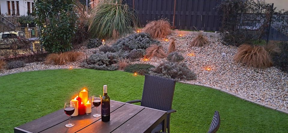 Garden, Garden view
