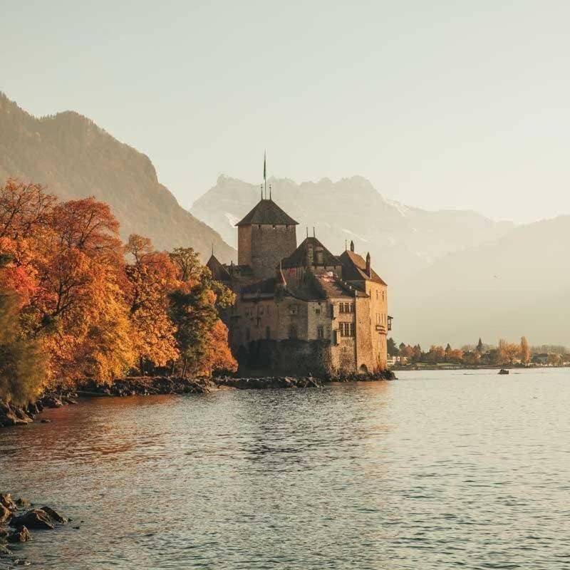 Nearby landmark, Off site, Natural landscape, Mountain view